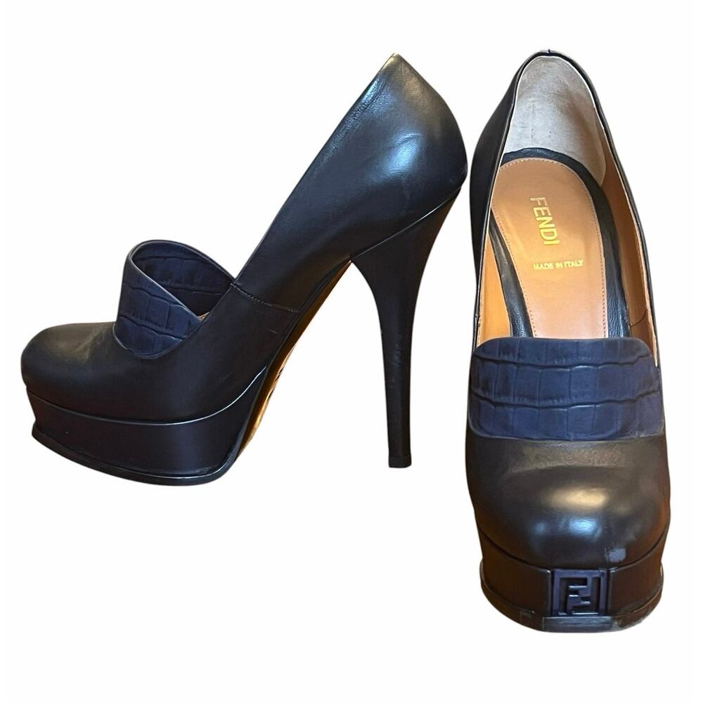 Fendi Black Leather Crocodile Embossed Platform Loafer Pumps Heels Size 39 Italy